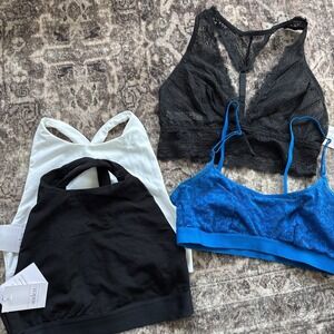 (4) AUDEN Size small Bras
